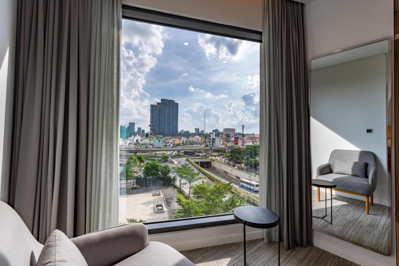 Отель Hello World Saigon Хошимин Экстерьер фото